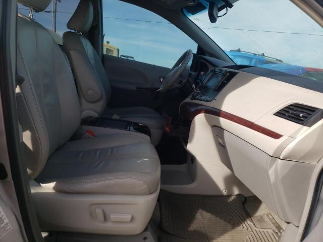 5TDYK3DC0CS209856 Toyota Sienna Xle 2012. Фото: 4