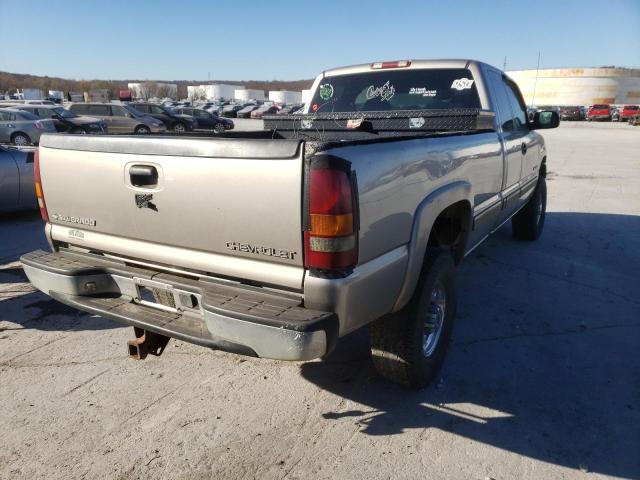 1GCHC29U01E336456 Chevrolet Silverado 2001. Фото: 3