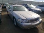 2005 LINCOLN  TOWN CAR