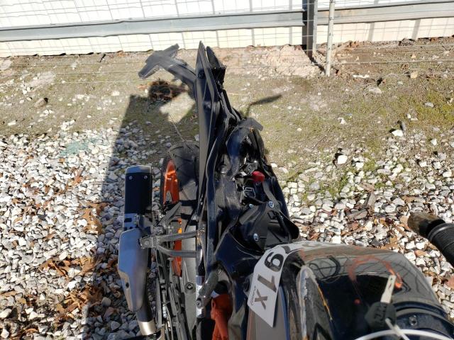 2021 KTM 390 DUKE MD2JPJ405MC244161