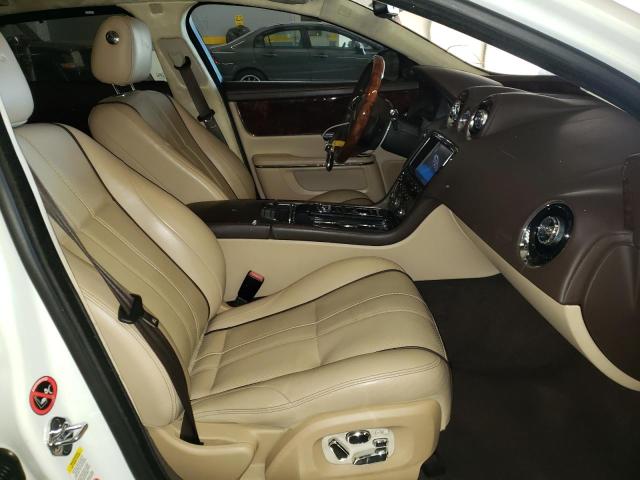 2011 JAGUAR XJL SAJWA2GB3BLV10582