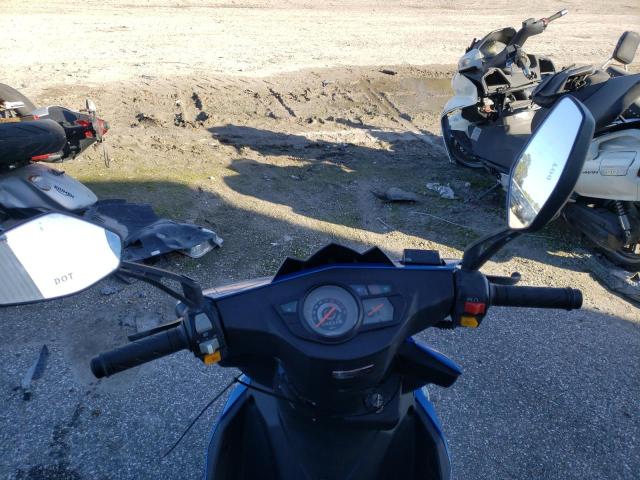 LLPTGKBJ6J1G30072 Zhej Motorcycle 2018. Фото: 6