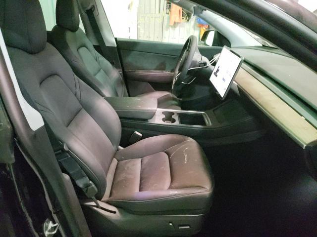 2021 TESLA MODEL Y 5YJYGDEE0MF207425