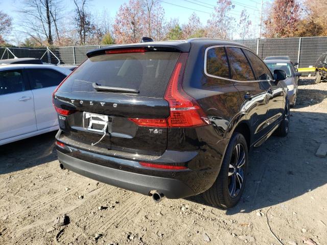 2018 VOLVO XC60 T6 MO YV4A22RK7J1071879