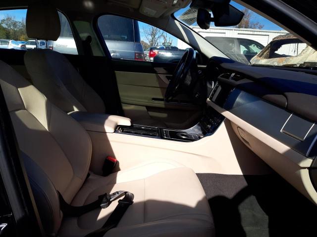 2016 JAGUAR XF PREMIUM SAJBD4BVXGCY10369