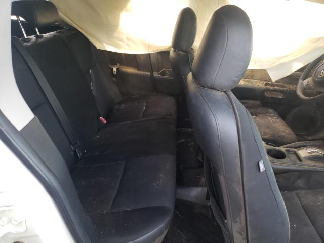 2011 TOYOTA FJ CRUISER JTEZU4BF3BK011372