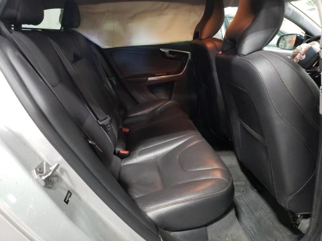 2016 VOLVO V60 CROSS YV4612HK1G1003385