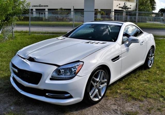 2016 MERCEDES-BENZ SLK 300 WDDPK3JA5GF122187