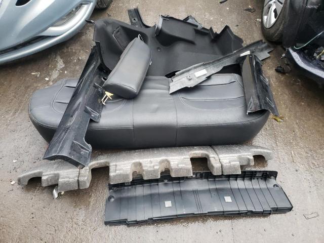 2010 HYUNDAI AZERA GLS KMHFC4DF8AA450591