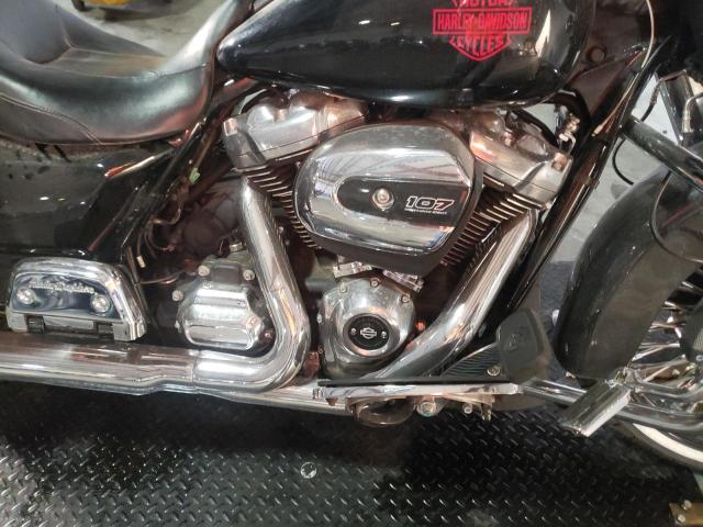 2019 HARLEY-DAVIDSON FLHT 1HD1FVC62KB652463