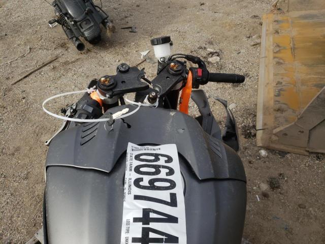 2019 YAMAHA YZFR6 JYARJ28E2KA004396