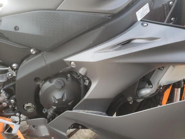 2019 YAMAHA YZFR6 JYARJ28E2KA004396