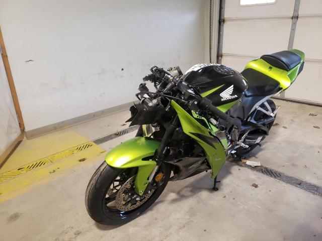 2009 HONDA CBR600 RR JH2PC400X9K200583