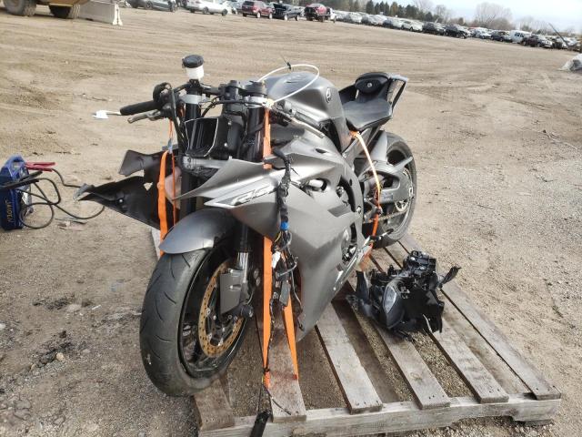 2019 YAMAHA YZFR6 JYARJ28E2KA004396