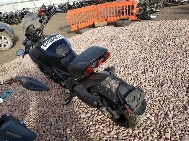 2015 DUCATI DIAVEL ZDM13BSW4FB025526