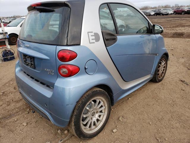 2013 SMART FORTWO WMEEJ9AA6DK726827