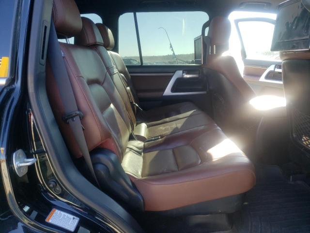 2017 TOYOTA LAND CRUIS JTMCY7AJ0H4056238