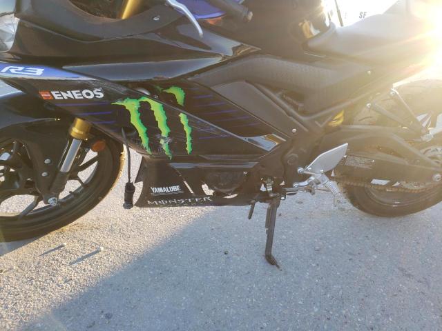 2021 YAMAHA YZFR3 A MH3RH18Y5MK005092
