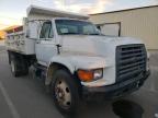1999 FORD  F800