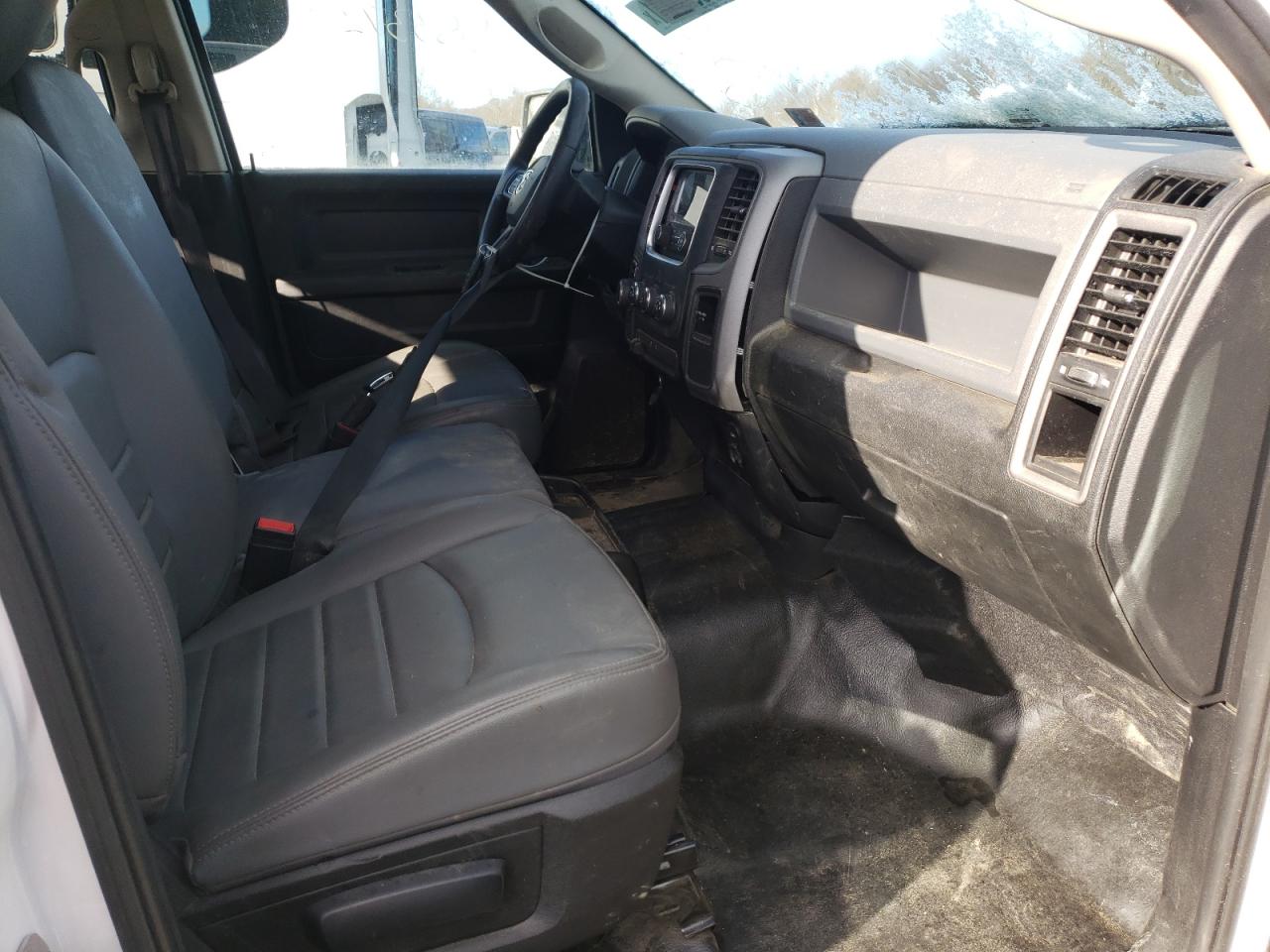 2020 RAM 1500 - Image 5