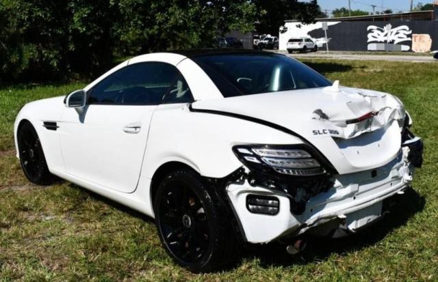 2017 MERCEDES-BENZ SLC 300 WDDPK3JA2HF141202