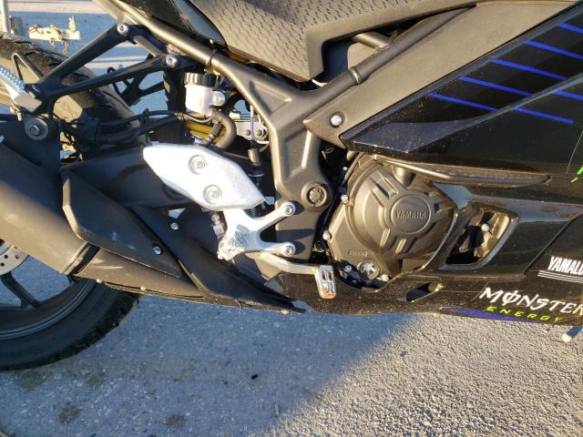 2021 YAMAHA YZFR3 A MH3RH18Y5MK005092