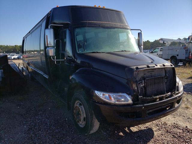 Salvage trucks for sale at Houston, TX auction: 2007 International 3000 3200