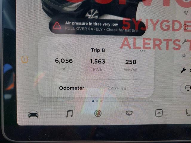 2021 TESLA MODEL Y 5YJYGDEE5MF067601