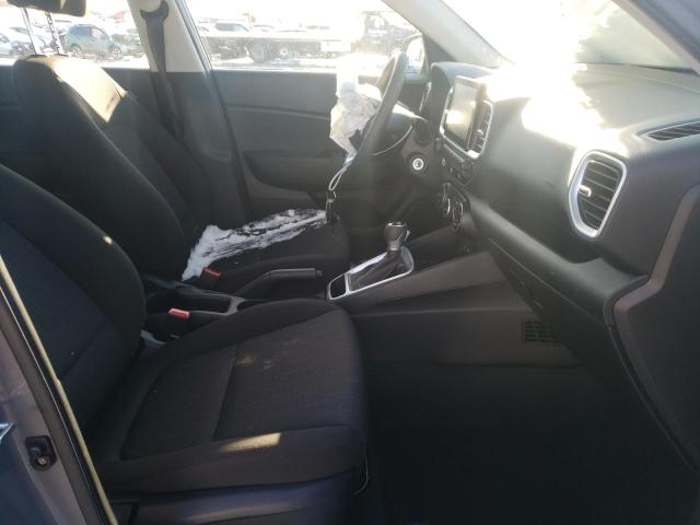 2021 HYUNDAI VENUE SE KMHRB8A37MU126603