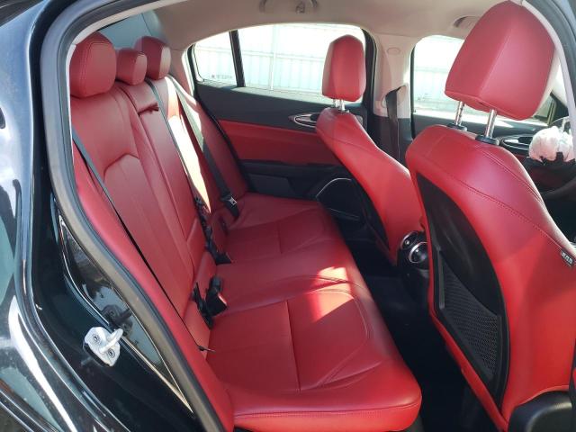 2018 ALFA ROMEO GIULIA Q4 ZARFAEDN0J7575806