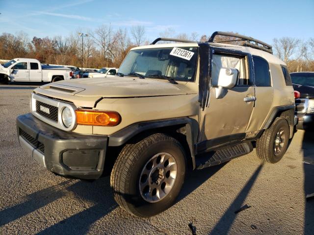 2011 TOYOTA FJ CRUISER JTEBU4BF2BK111027