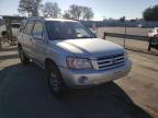 2005 TOYOTA  HIGHLANDER