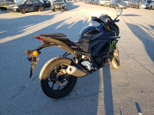 2021 YAMAHA YZFR3 A MH3RH18Y5MK005092