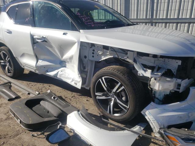 2020 VOLVO XC40 T5 R- YV4162UM3L2337327