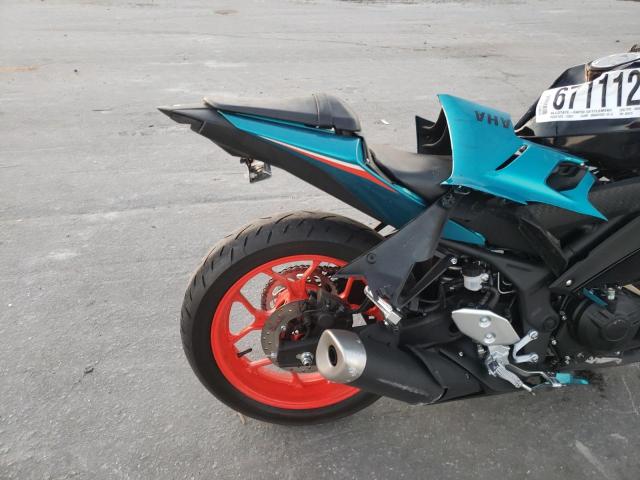 2021 YAMAHA YZF-R3 MH3RH18Y0MK005615