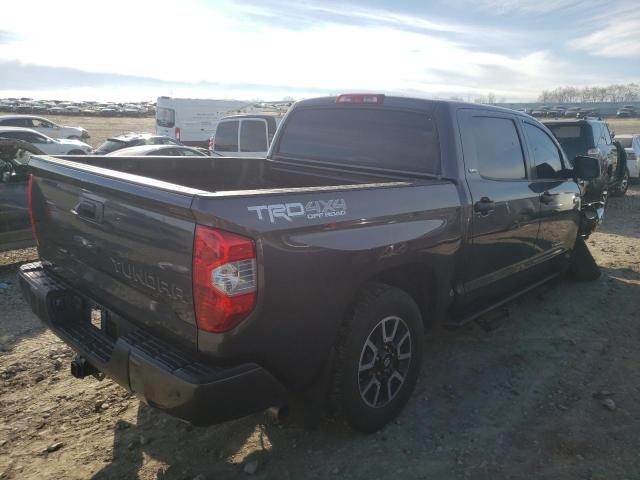 2018 TOYOTA TUNDRA SR5 5TFDW5F13JX769033