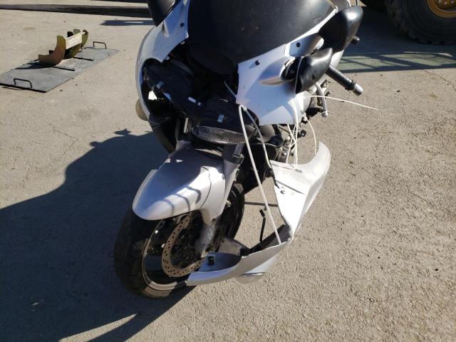 2003 TRIUMPH MOTORCYCLE SPRINT ST SMT600FV03J168864