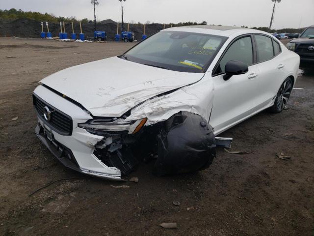 2022 VOLVO S60 B5 MOM 7JRL12FZ4NG160166