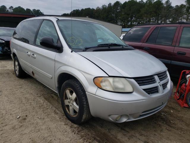 Salvage cars for sale from Copart Seaford, DE: 2005 Dodge Grand Caravan