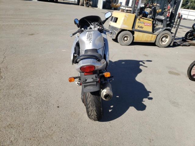 2003 TRIUMPH MOTORCYCLE SPRINT ST SMT600FV03J168864