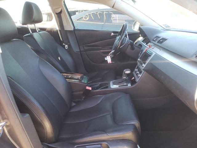 2010 VOLKSWAGEN PASSAT KOM WVWJK7AN2AE069794