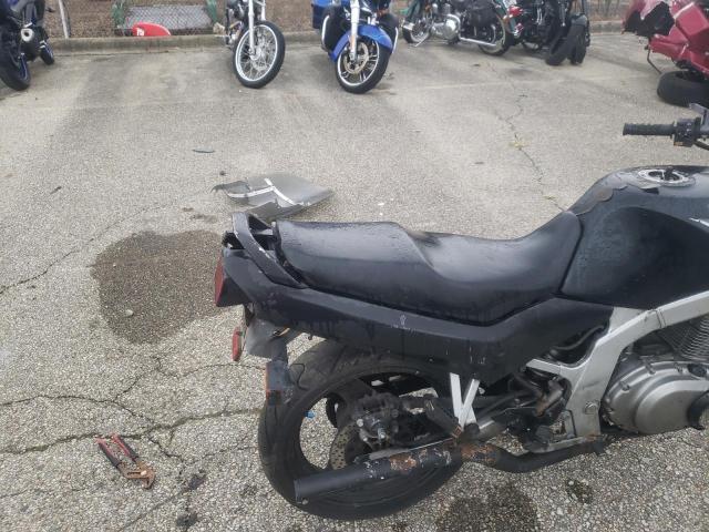 2000 SUZUKI GS500 E JS1GM51A6Y2100315