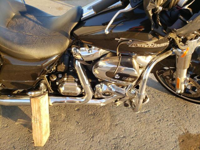 2019 HARLEY-DAVIDSON FLHX 1HD1KBC35KB632059