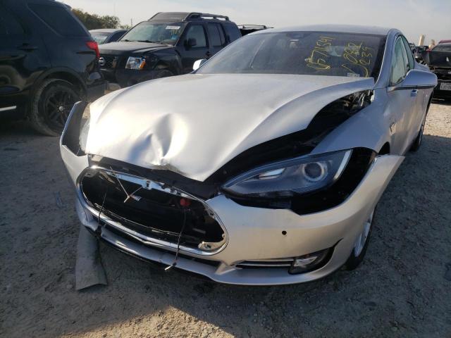 2015 TESLA MODEL S P8 5YJSA1H47FF082239