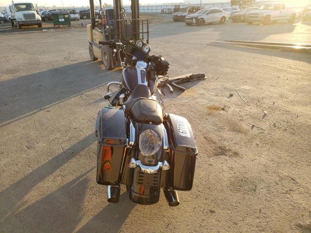 2019 HARLEY-DAVIDSON FLHX 1HD1KBC35KB632059
