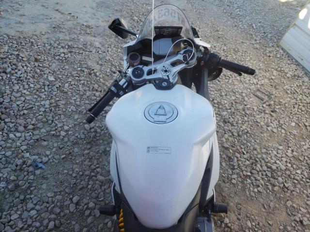 2021 DUCATI PANIGALE V ZDMHAATW3MB005021