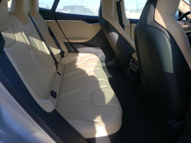 2015 TESLA MODEL S P8 5YJSA1H47FF082239