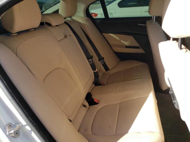 2017 JAGUAR XE PREMIUM SAJAD4BG9HA966560