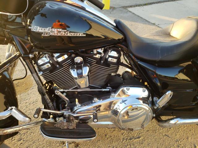 2019 HARLEY-DAVIDSON FLHX 1HD1KBC35KB632059