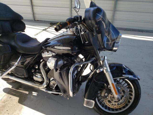 2011 HARLEY-DAVIDSON FLHTK 1HD1KEM19BB674278